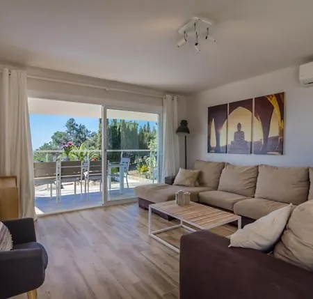 Sleeps 26 With Pool *